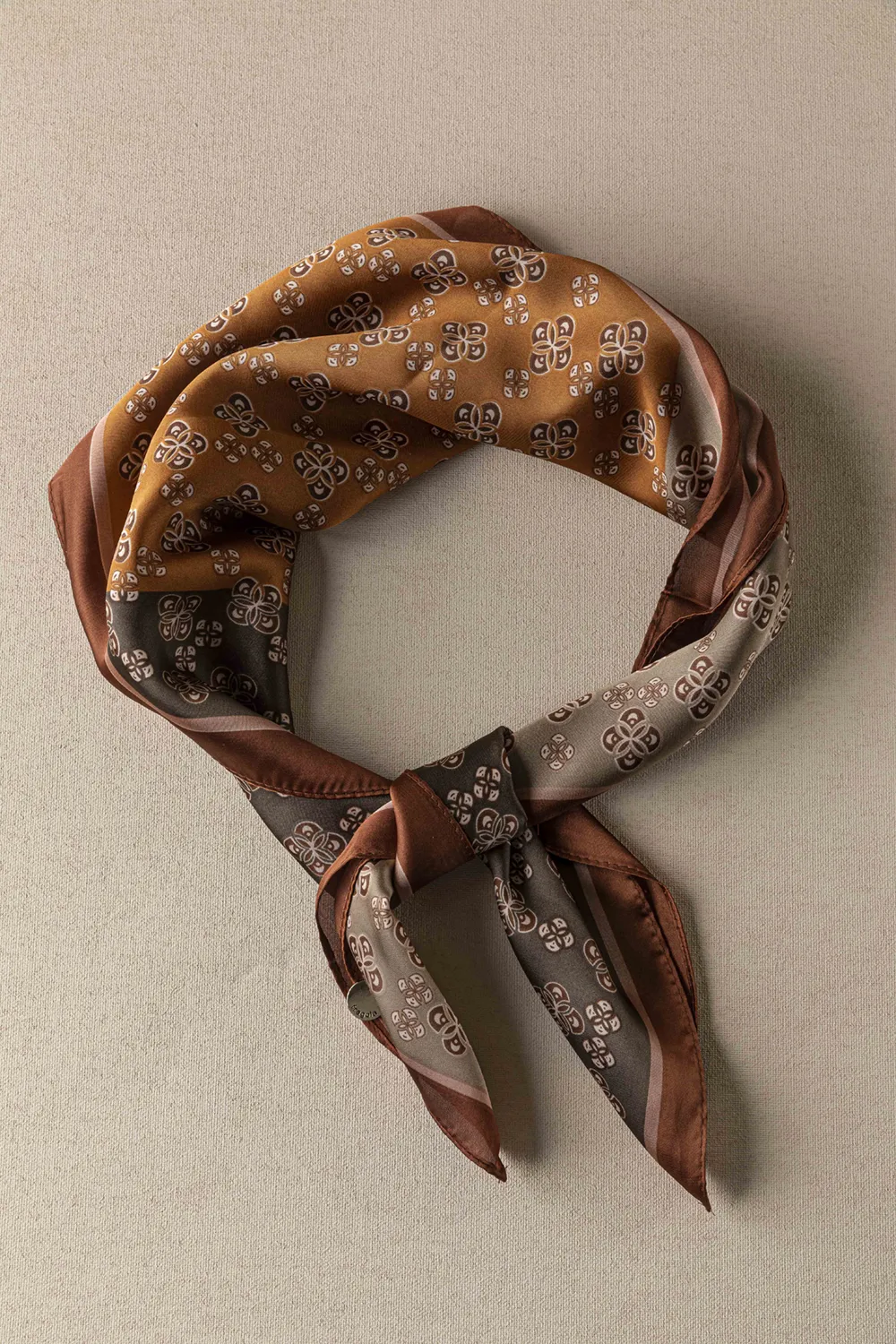 Φουλάρι SC362