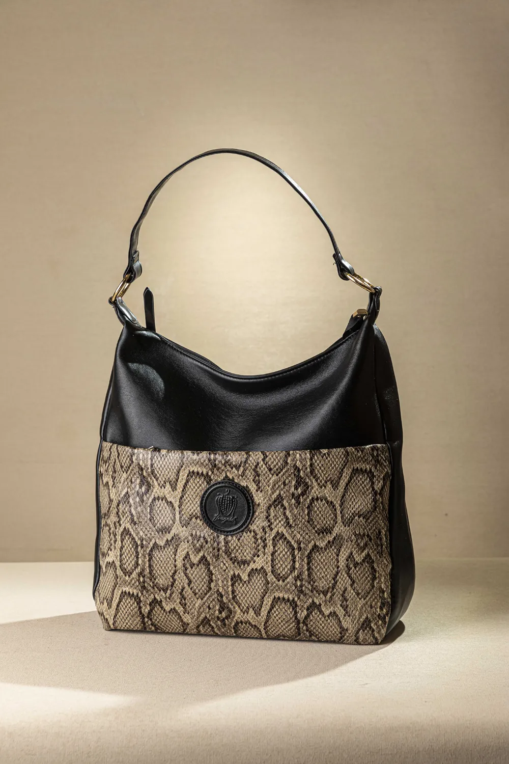 Shopping Bag με εξωτερική θήκη με φερμουάρ
